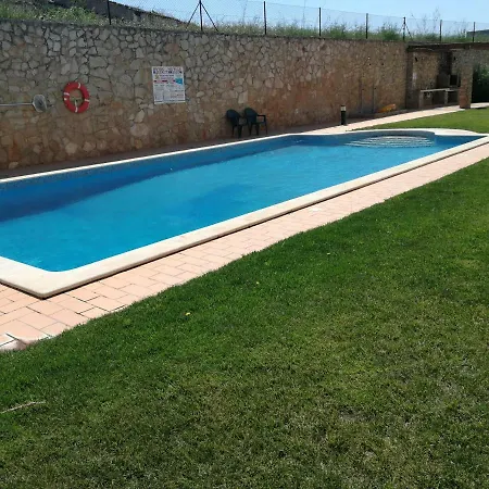 Jardim Paraiso * Албуфейра