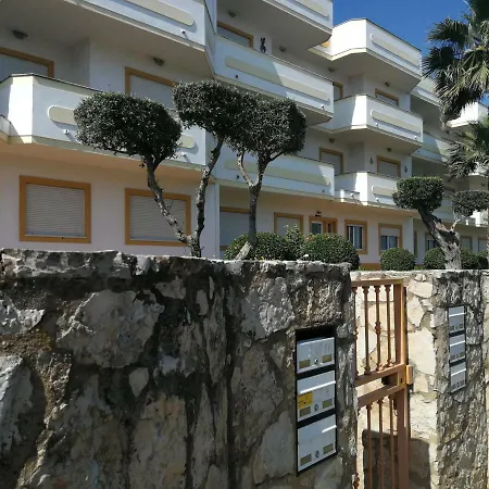 Jardim Paraiso Αλμπουφέιρα